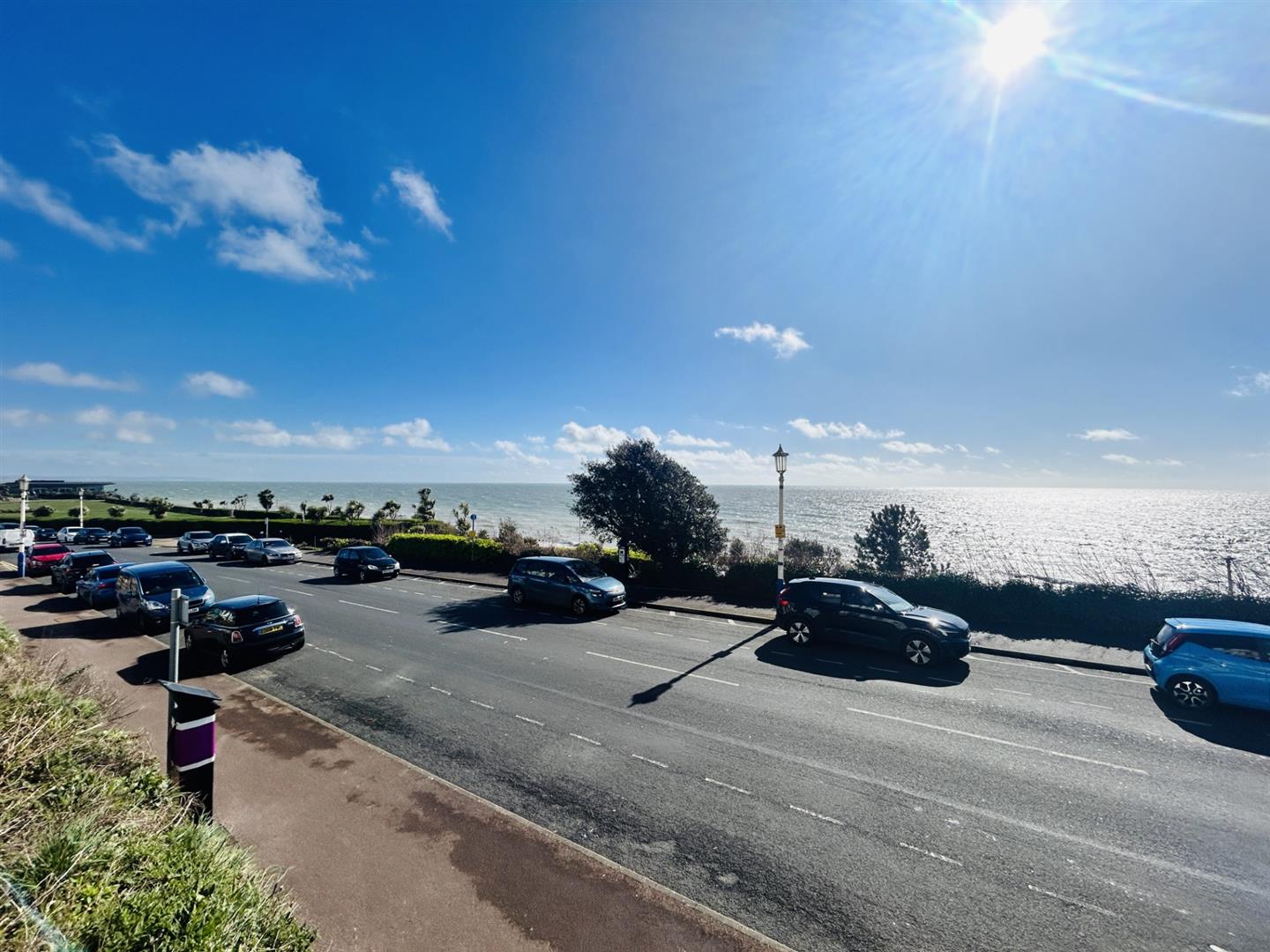 3 Bedroom Flat/Apartment. Highcliff Court, 7 South Cliff in Eastbourne, East Sussex 10